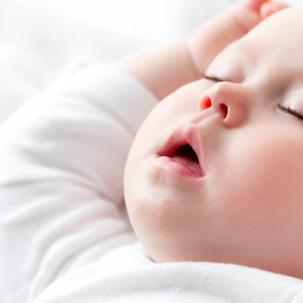How snoozing helps your baby's development