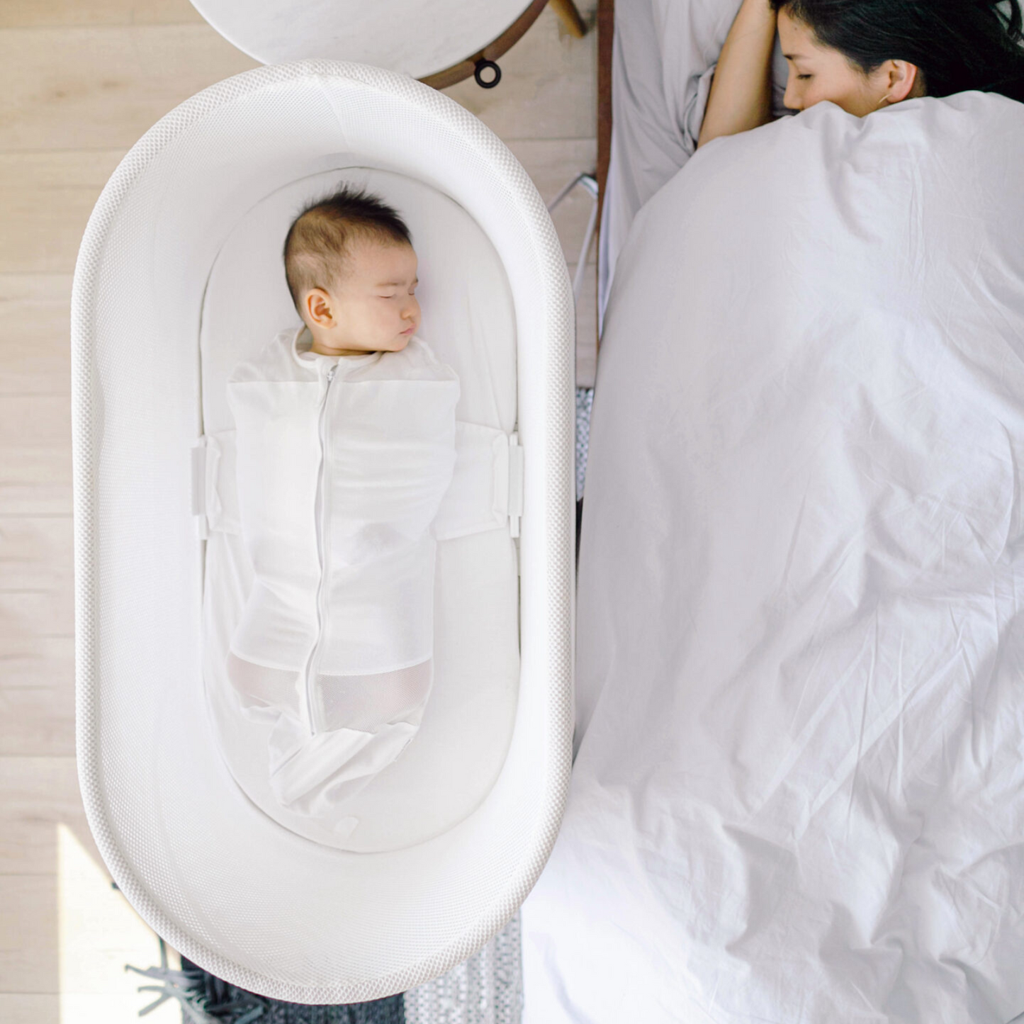 Snoo Bassinet Hire (BOND INCLUDED IN PRICE)