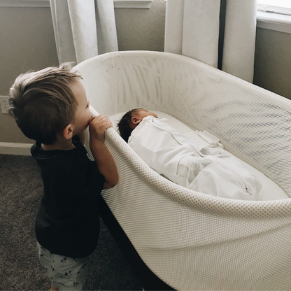 Snoo Bassinet Hire (BOND INCLUDED IN PRICE)