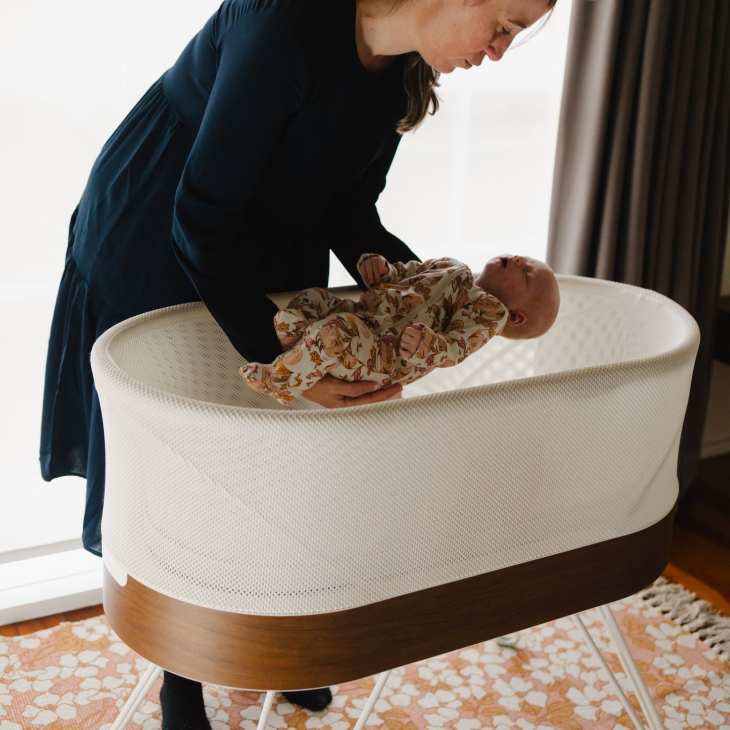 Snoo Bassinet Hire (BOND INCLUDED IN PRICE)