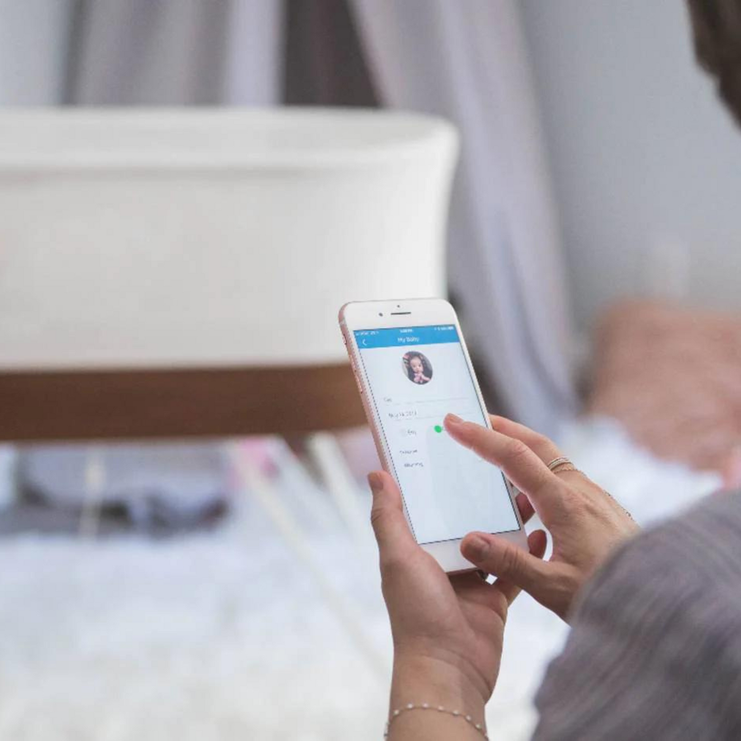 Snoo Bassinet Hire (BOND INCLUDED IN PRICE)